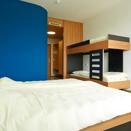 Youth Auberge de jeunesse *