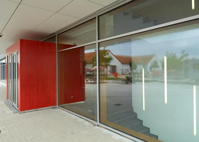 بيت شباب Youth